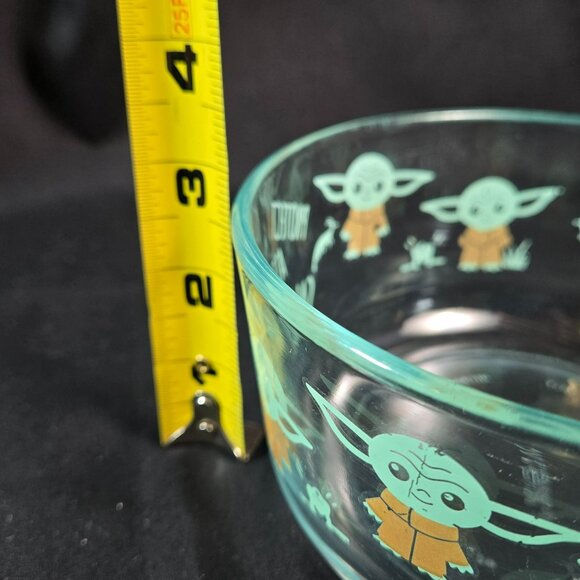 Pyrex Glass Snack Attack Bowl Star Wars Mandalorian Baby YODA 4-Cup NO LID - Picture 9 of 10